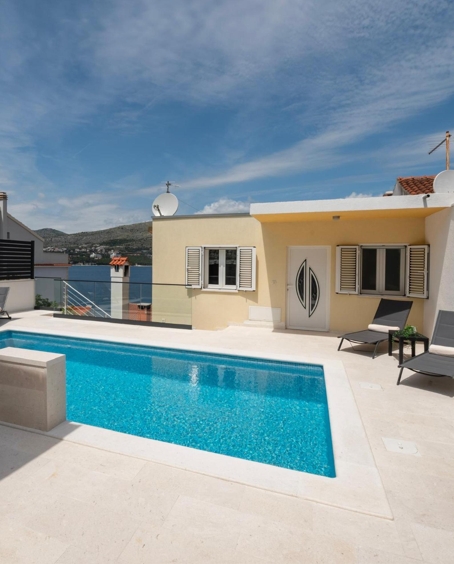 Lavanda Residence With Heated Pool Trogir Split 多吉奥科如 外观 照片